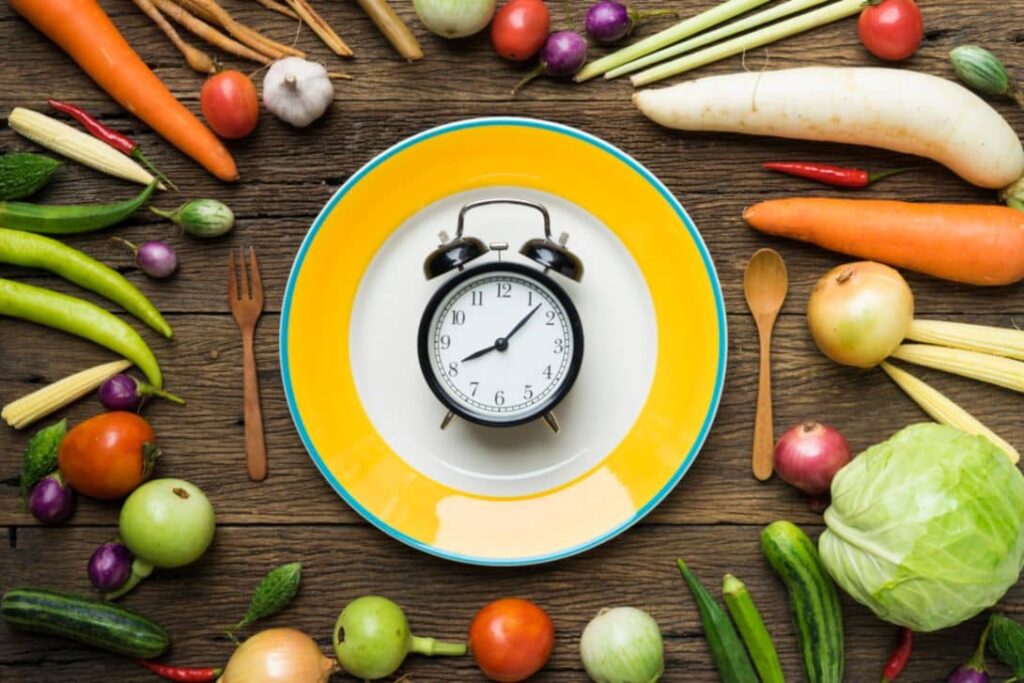 Cómo Hacer Ayuno Intermitente: Guía Completa para Comenzar y Maximizar sus Beneficios